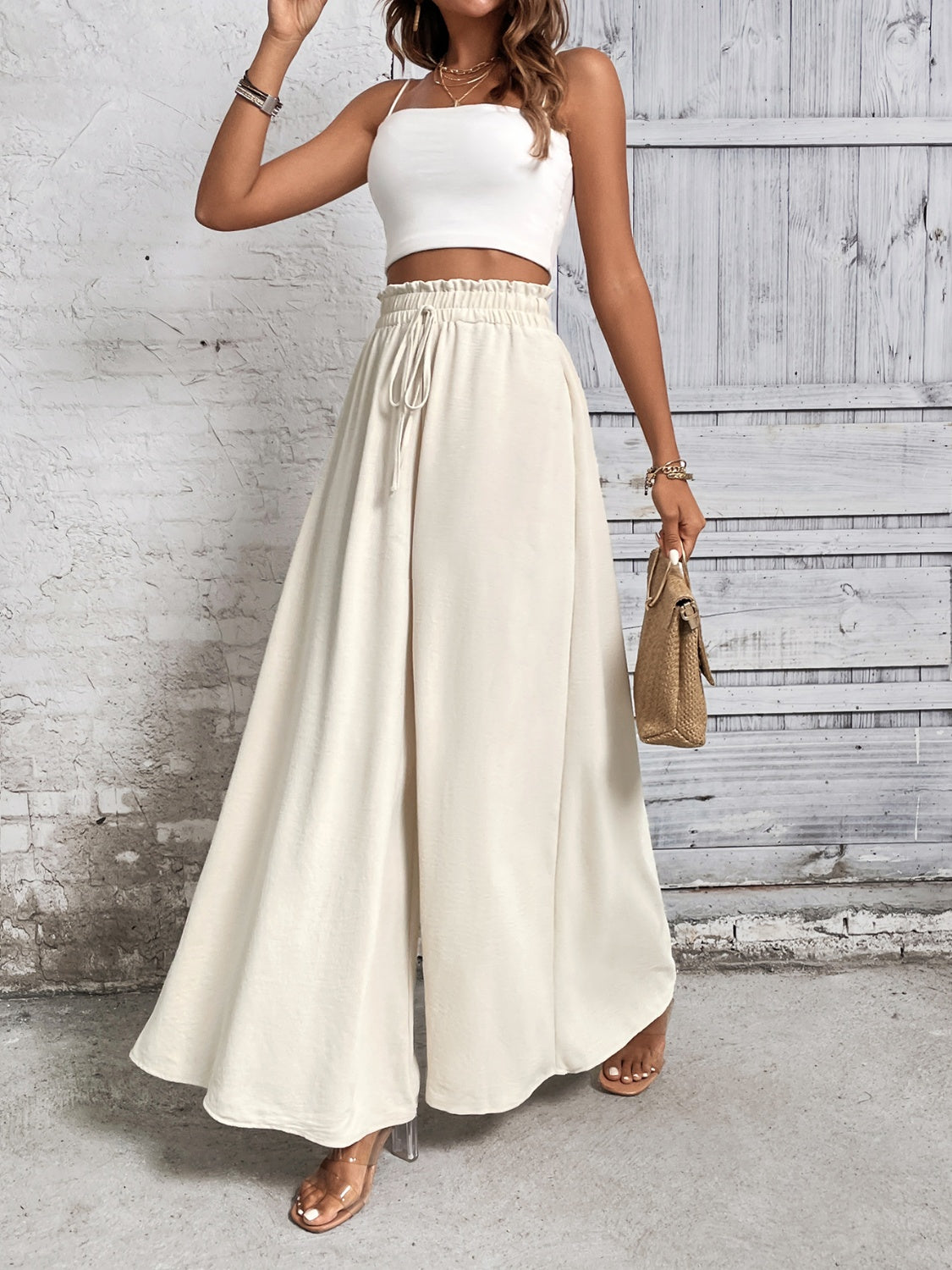 Tied high waist wide leg pants, opaque.