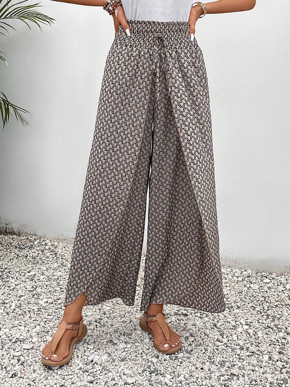 Tied printed wide leg pants with slit, opaque.