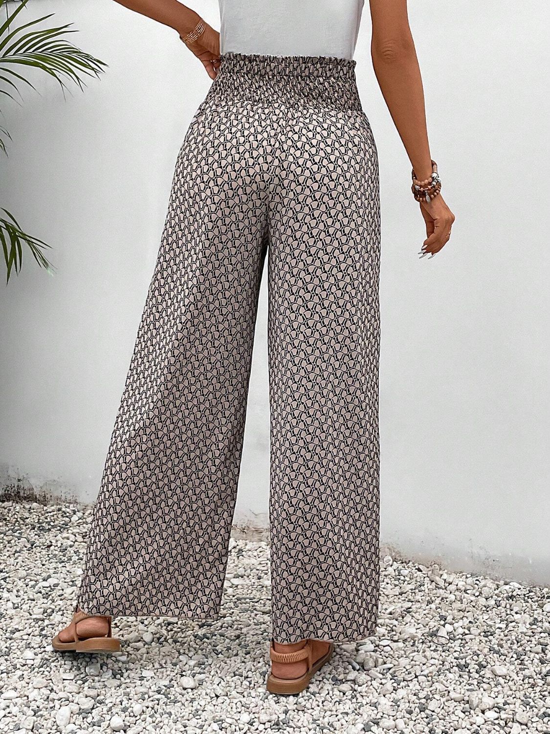 Tied printed wide leg pants with slit, opaque.