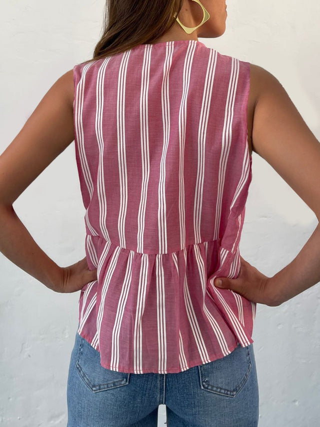Tied striped round neck tank, opaque.