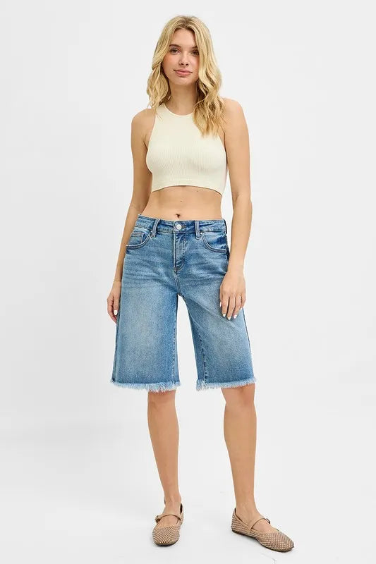 High waist cuff denim shorts with drawstring and pockets.