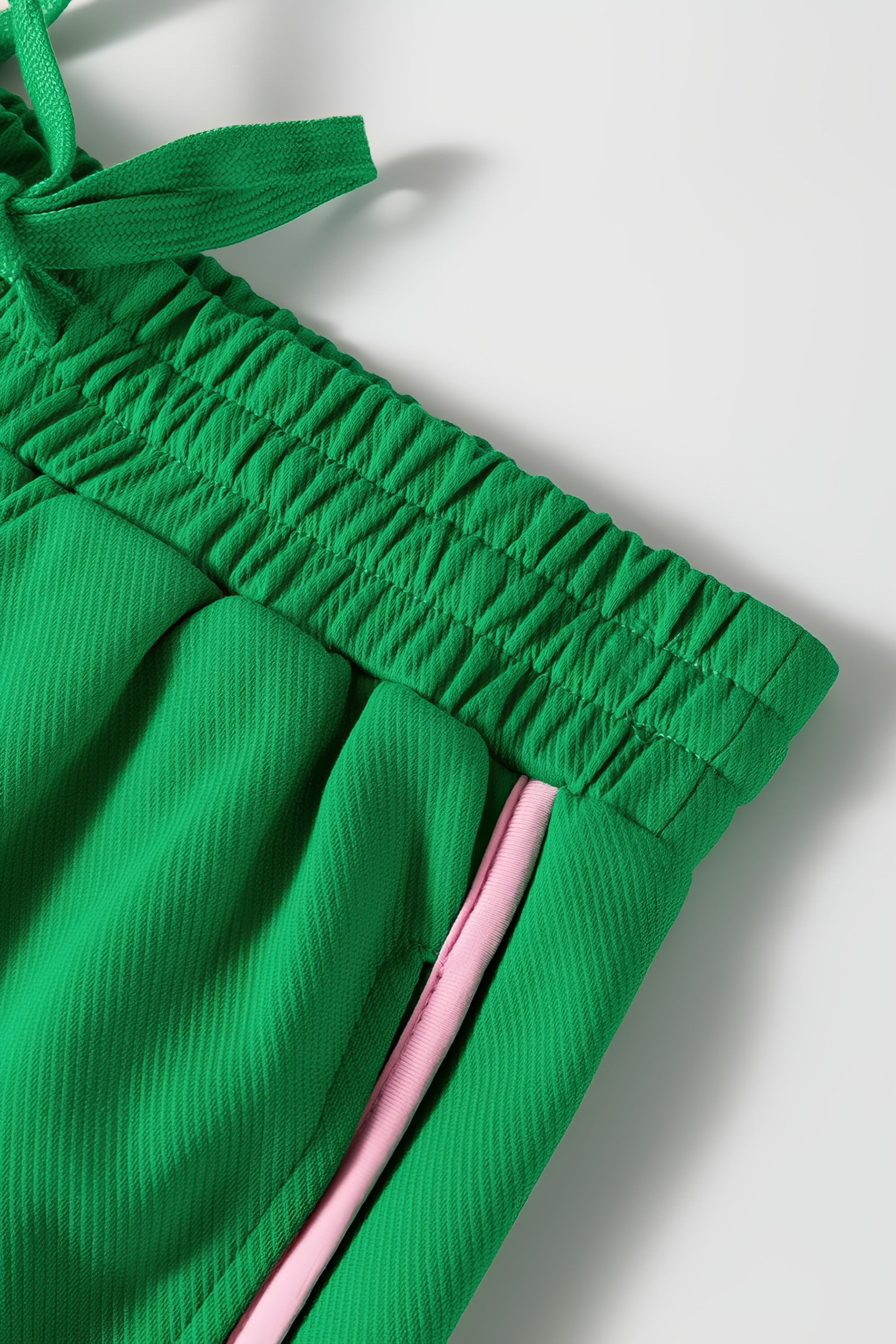 Women's two-tone contrast textured crewneck tee and shorts set