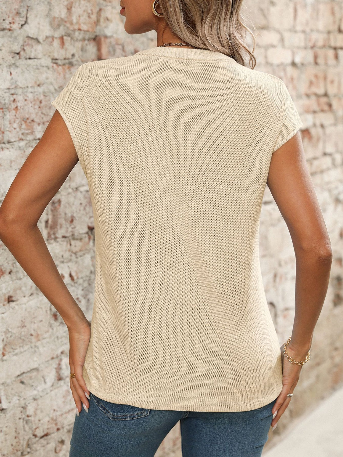 V-Neck Short Sleeve Knit Top.