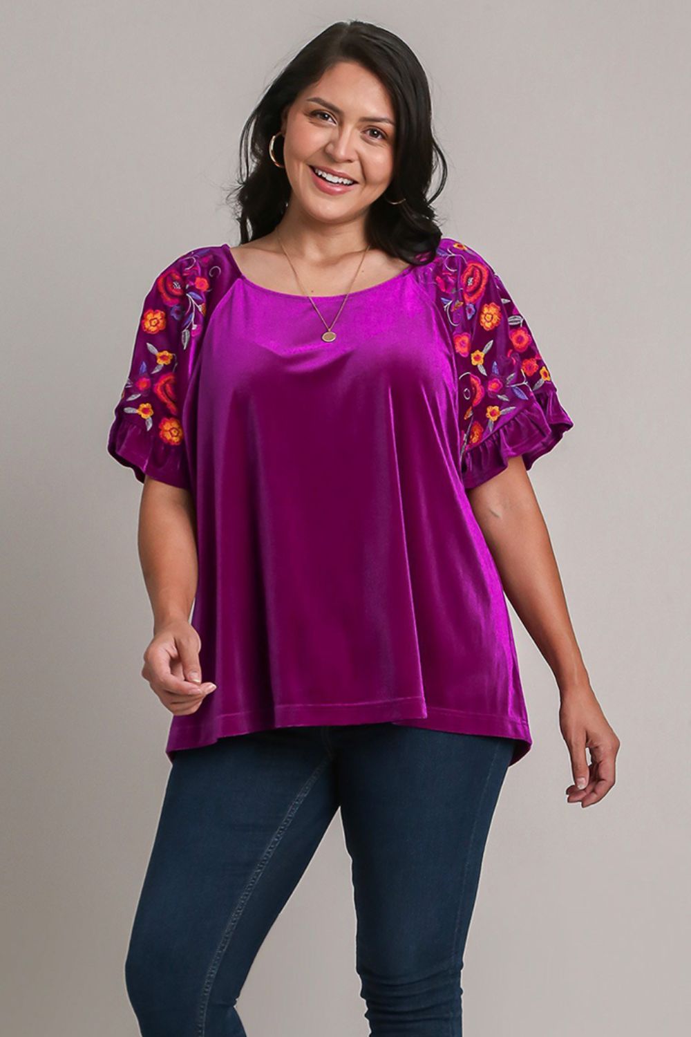 Umgee Full Size Velvet Embroidery Short Sleeve Blouse.