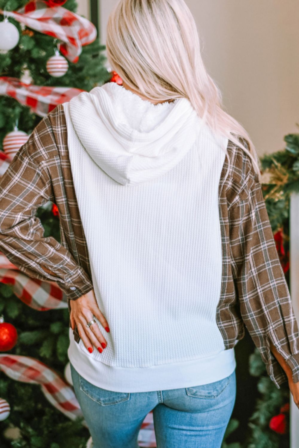 Waffle knit plaid long sleeve kangaroo pocket hoodie with drawstring.