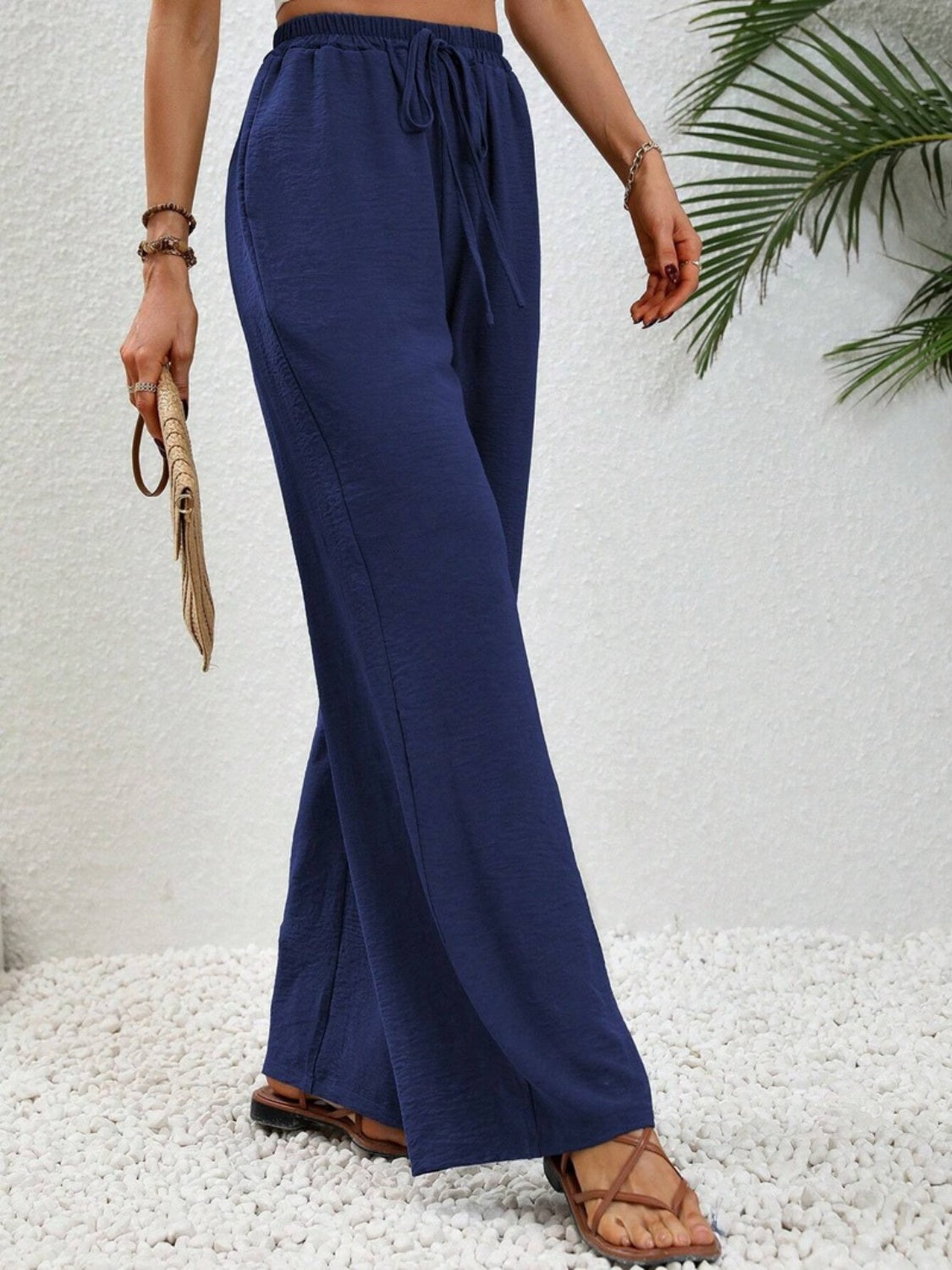 Wide leg drawstring pants, opaque.
