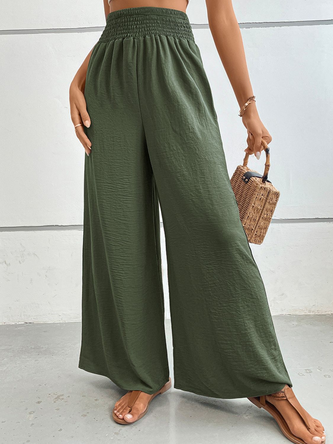 Wide waistband relax fit long pants, casual style.