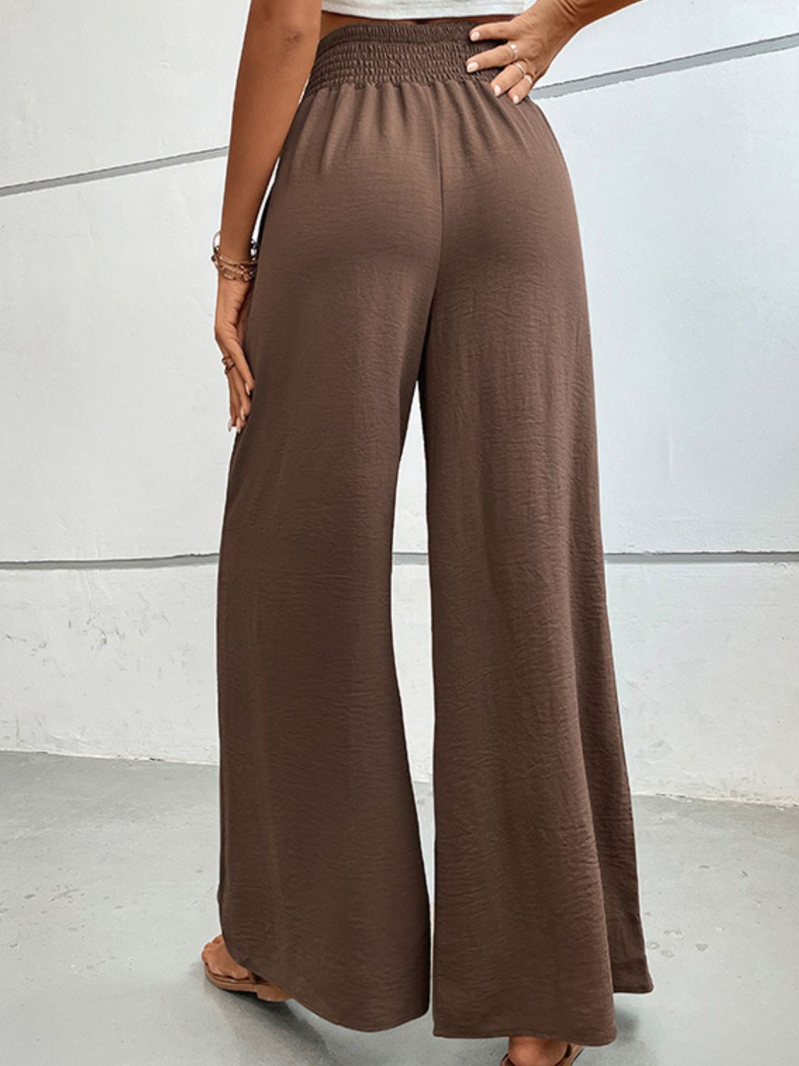 Wide waistband relax fit long pants, casual style.