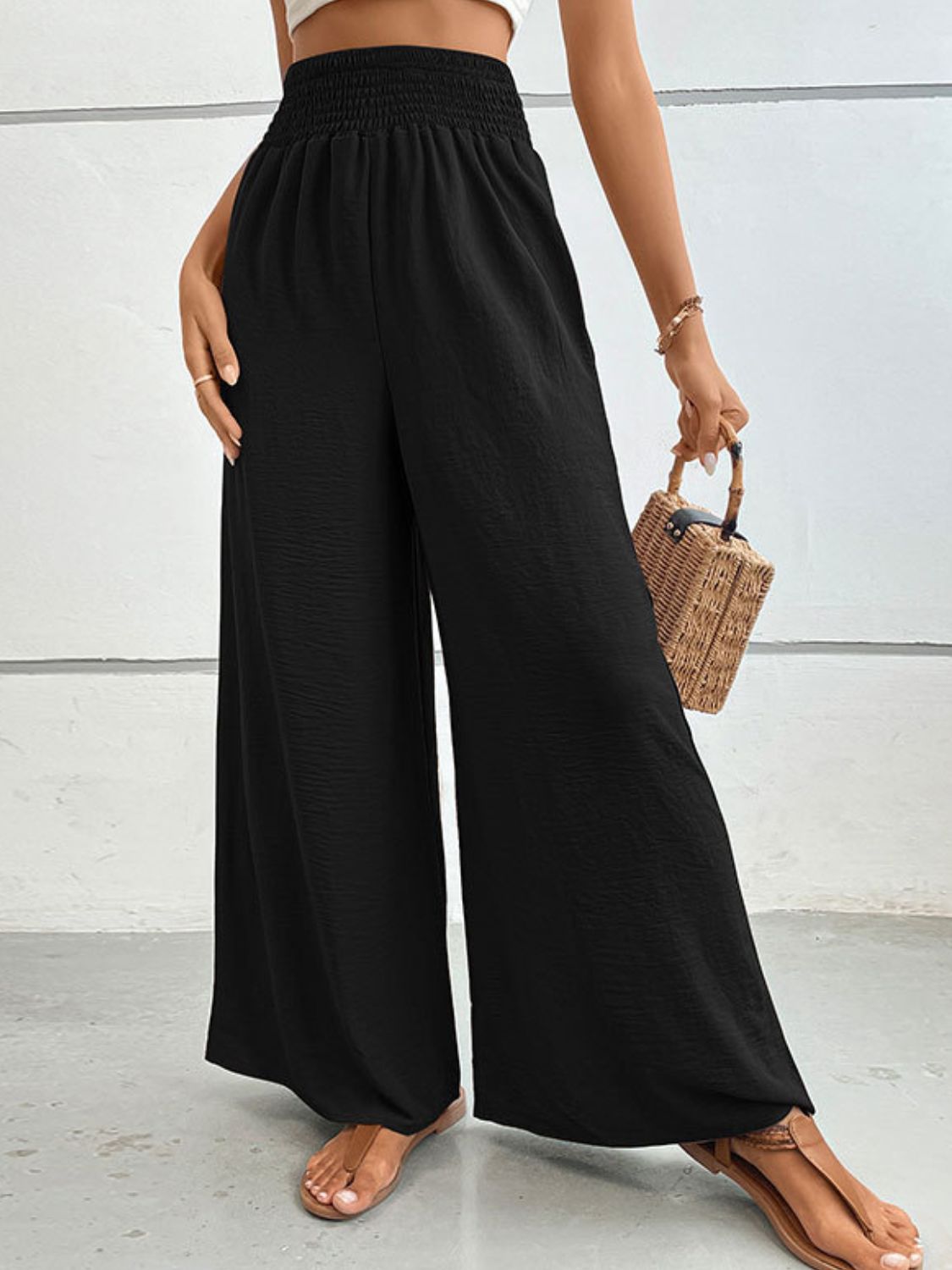 Wide waistband relax fit long pants, casual style.