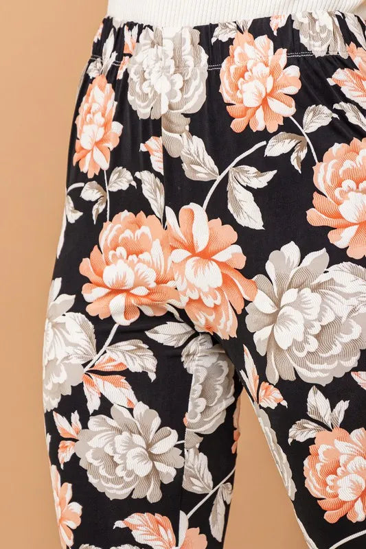 Wrinkle-free stretch bell bottom flare pants with pockets.