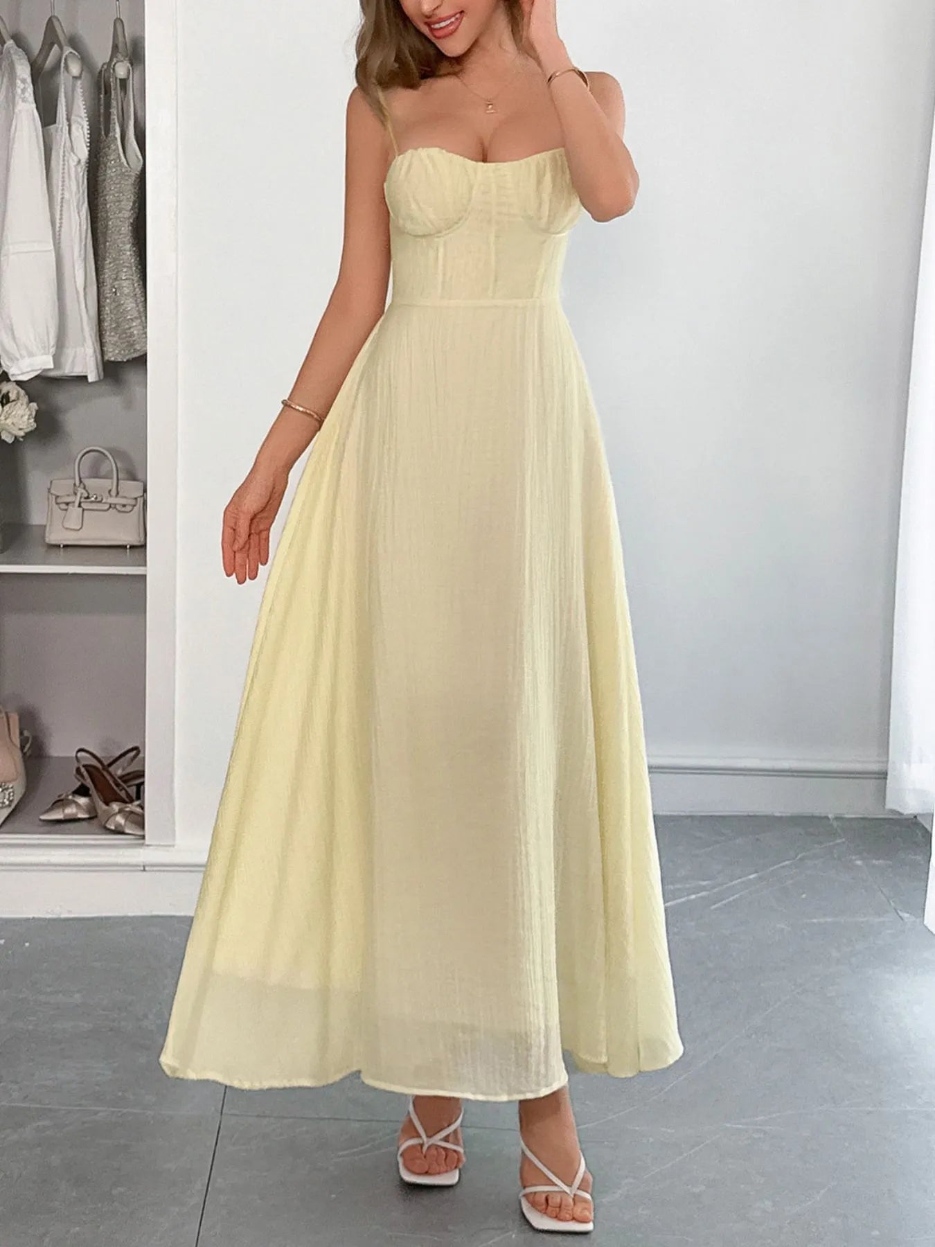 Tie Front Floral Print Maxi Dress.