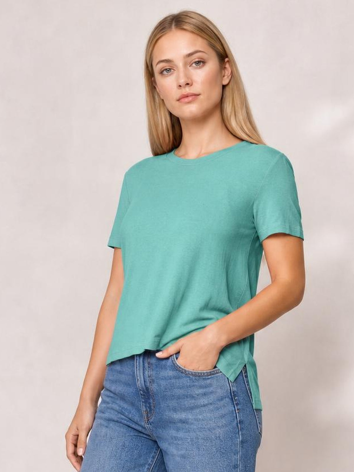 Round Neck Short Sleeve T-Shirt · Studio Prop Pose