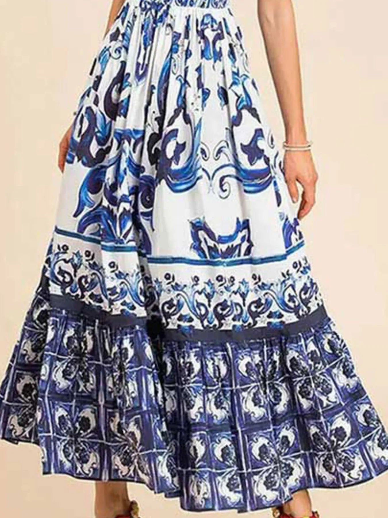 Printed Tie Neck Balloon Sleeve Dress.