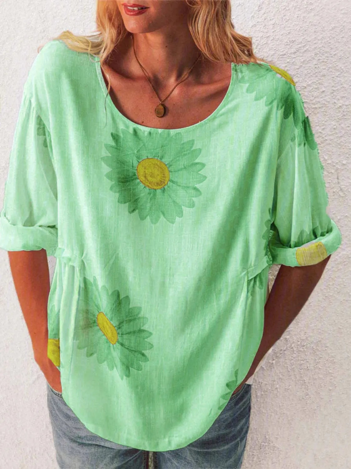 Flower Round Neck Half Sleeve T-Shirt Plus Size