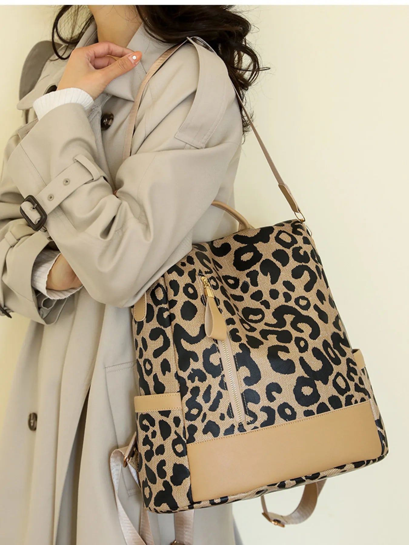 Leopard Print Backpack Bag - Medium.