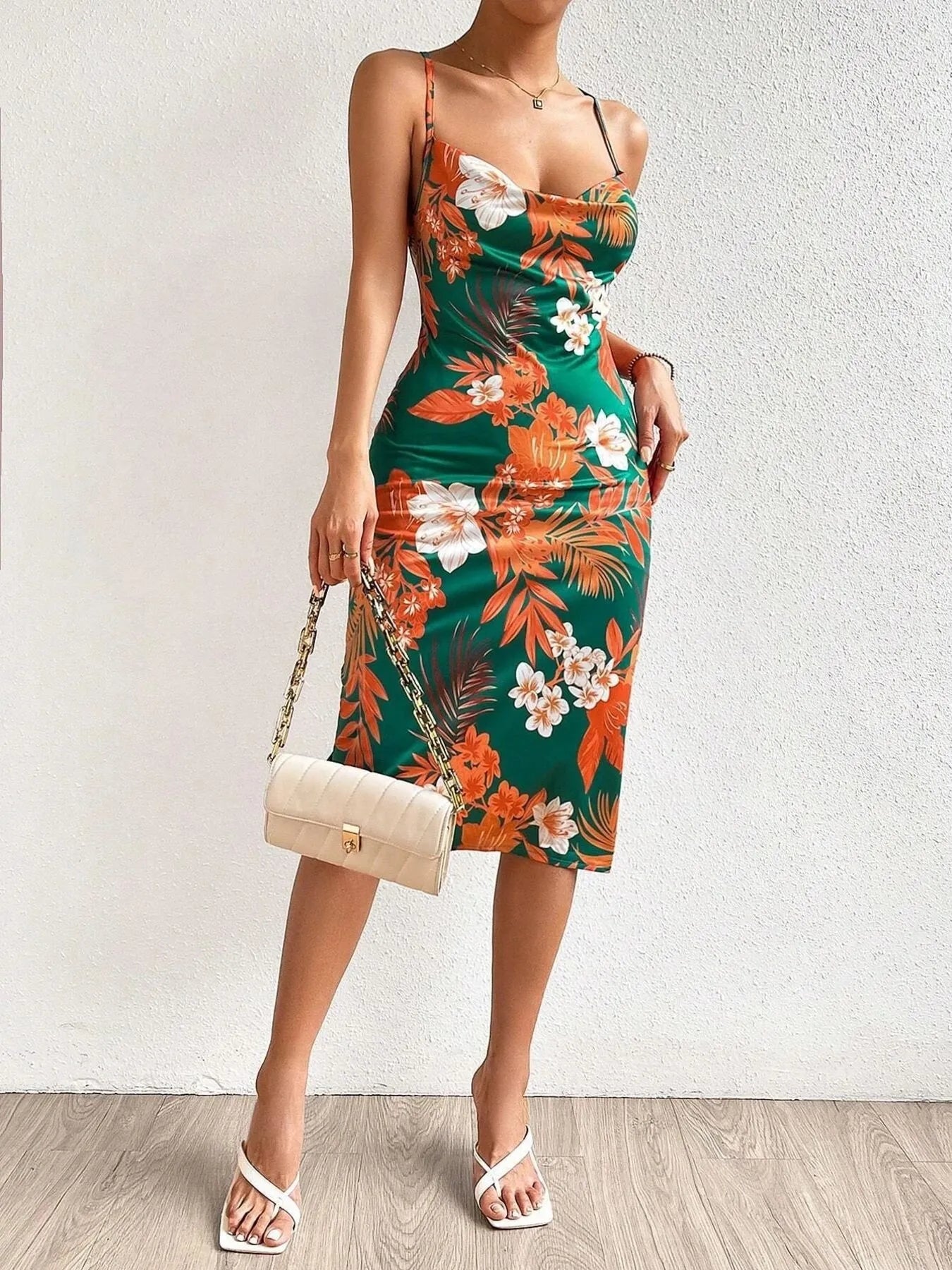 Crisscross Back Floral Print Bodycon Dress - Ruched & Tied.